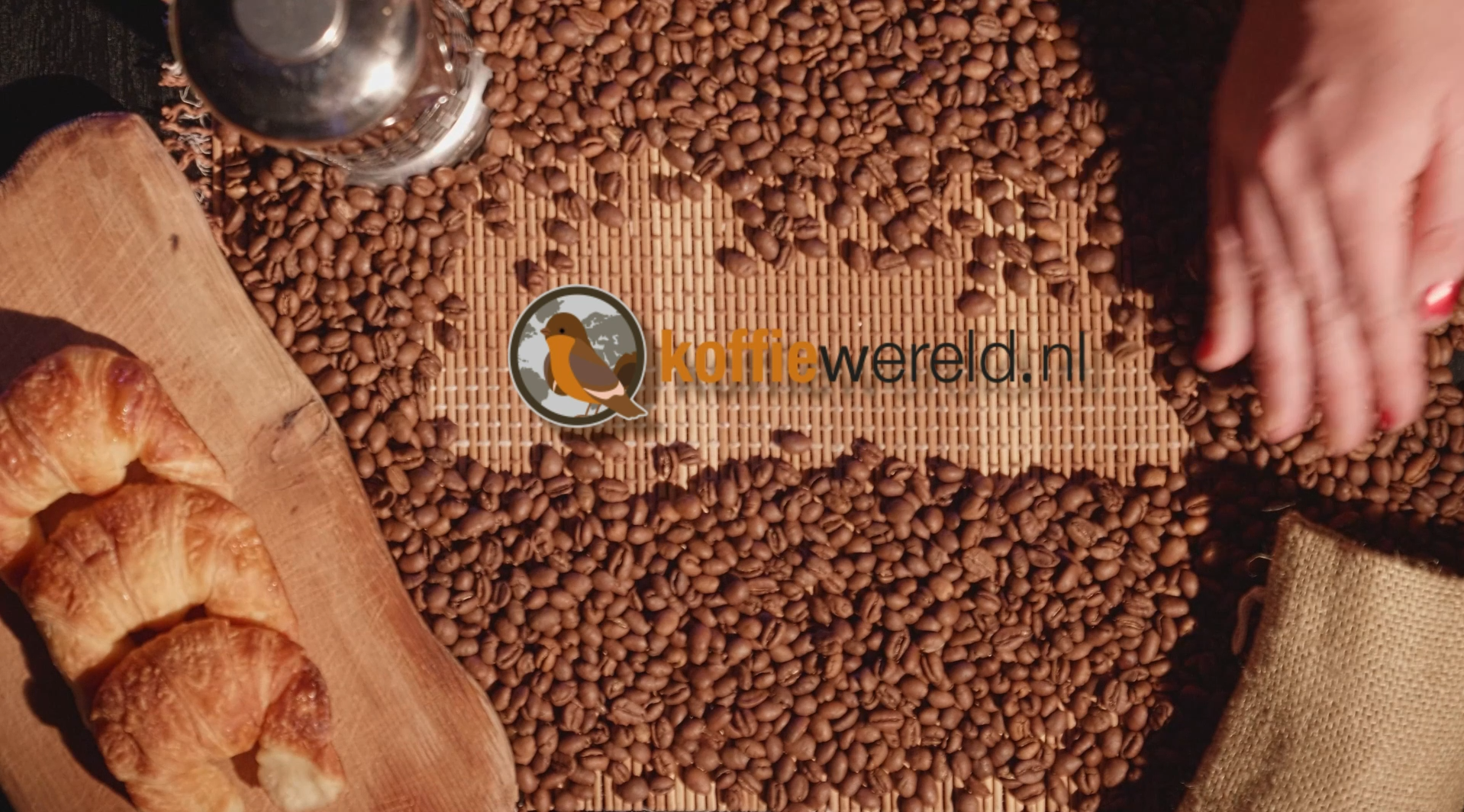 Koffiewereld.nl logo met bonen